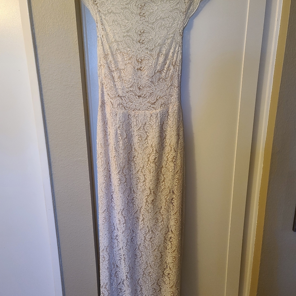 Encore Sheath Wedding Gown - Picture 12 of 13